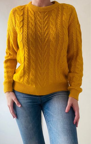 Jersey de punto trenzado amarillo