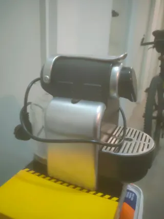 Cafetera Nespresso DeLonghi