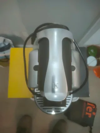 Cafetera Nespresso DeLonghi