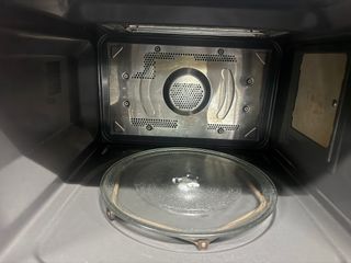 Microondas LG Negro de 39 litros segunda mano