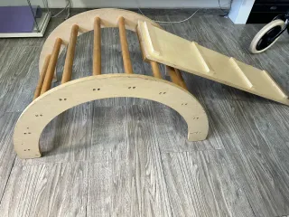 Arco y Tobogán Montessori Madera