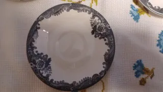 Juego Tazas y Platos La Cartuja Sevilla