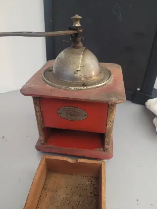 Antiguo Molinillo Café Peugeot Frères años 20