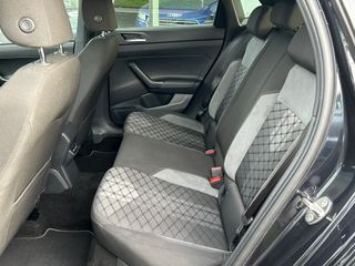 Volkswagen Polo R-LINE 1.0 TSI DSG7