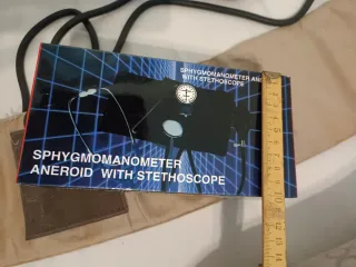 Tensiómetro profesional sin estetoscopio