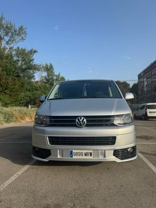 Volkswagen Multivan MUY CUIDADA