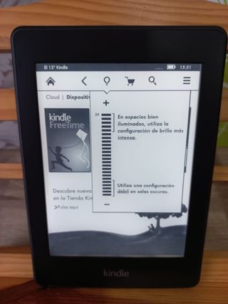 Amazon Kindle paperwhite