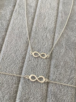 Conjunto Collar y Pulsera Infinito Plata 925