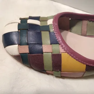 Scarpe donna in pelle intrecciata