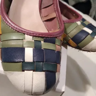 Scarpe donna in pelle intrecciata