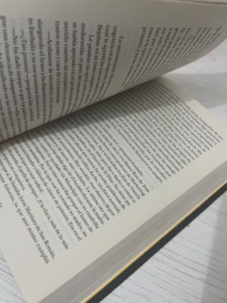 El silencio de la ciudad blanca (Trilogía de la...