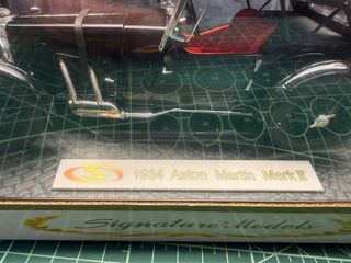 Maqueta Aston Martin Mark II 1:18