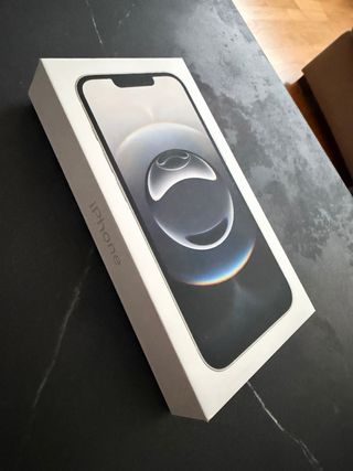 iPhone 16e 128GB Octubre 2025