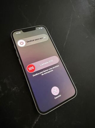 iPhone 16e 128GB Octubre 2025