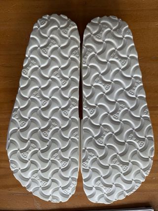 Chanclas Birkenstock blancas talla 36