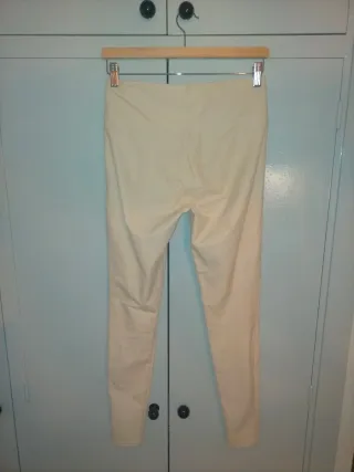 Pantalones beige