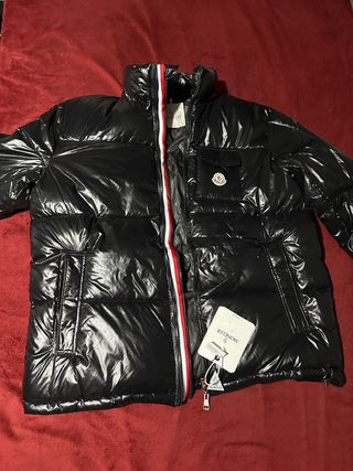 Abrigo Moncler Negro talla XL