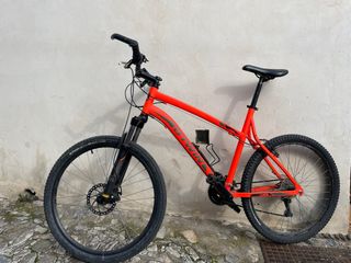 Bicicleta de Montaña Roja