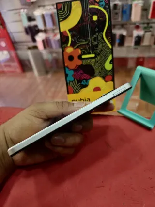 ZTE nubia Music 2 Nuevo con Garantía