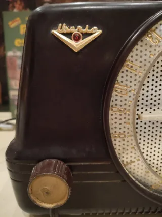 Radio Iberia Vintage Marrón