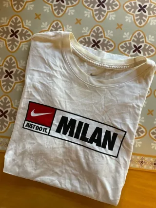 Camiseta Nike Milan Blanca Roja Talla S
