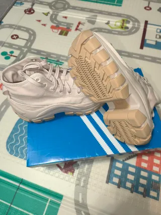 Zapatillas Adidas Nizza XY22