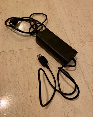 Consola Xbox 360 + Cámara Kinect Negra