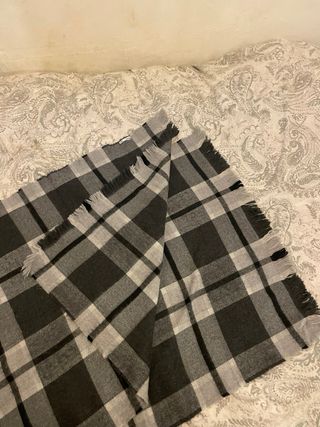 Bufanda Zara XL cuadros gris y negro