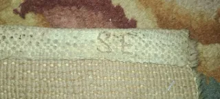 Alfombra antigua de seda