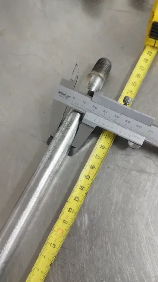 Eje basculante Honda CR 250 + tuerca