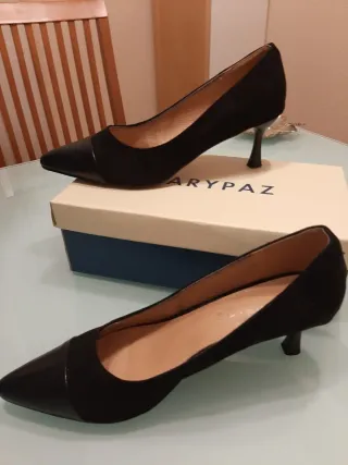 Zapatos de tacón Marypaz negros
