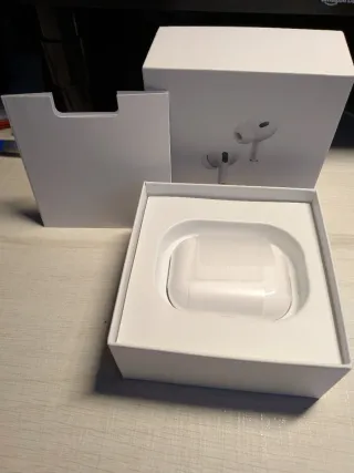 Auriculares inalámbricos blancos