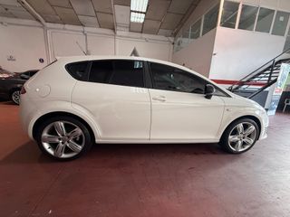 SEAT Leon FR 170cv 12 MESES DE GARANTIA