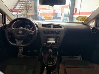 SEAT Leon FR 170cv 12 MESES DE GARANTIA