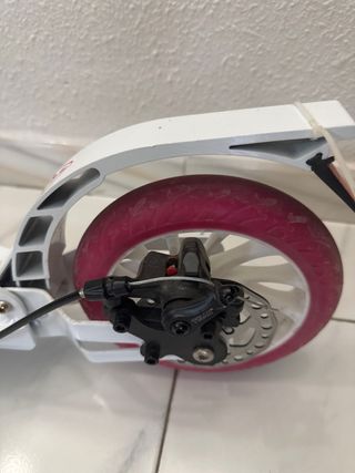 Patinete infantil blanco y rosa