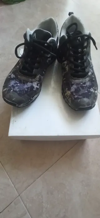 Tenis Mujer Boomerang