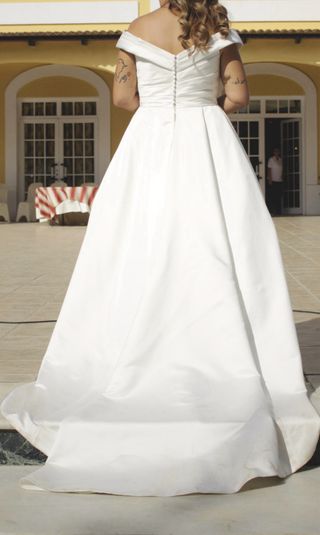 Vestido de novia talla 44 aprox