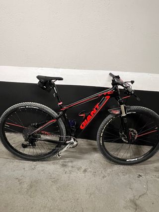 Bicicleta Giant XTC Carbono 29