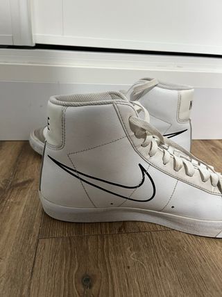 Nike Blazer Mid '77 Zapatillas Deportivas
