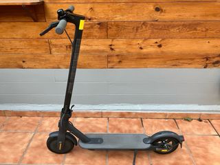 Patinete Eléctrico Xiaomi Mi Essential