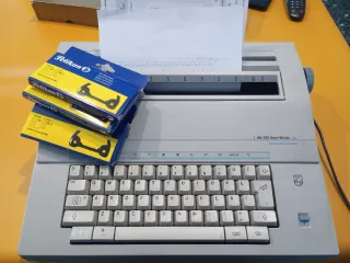 Máquina de escribir eléctrica Philips