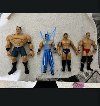Lotto 3 personaggi WWE 8€ l’uno!!