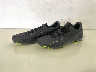 Botas Futbol Nike Mercurial Talla 40