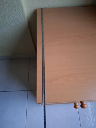 Cajonera de oficina de madera y plástico