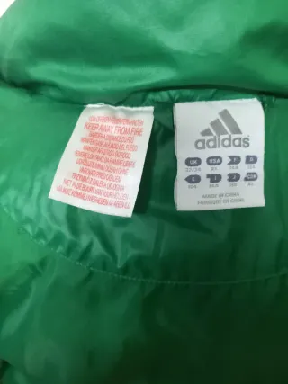 Plumifero Adidas vintage.Talla 164 Verde y Amarill