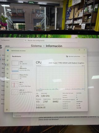 Portátil Lenovo Z13 R7-6850h 16/512 Pantalla tácti