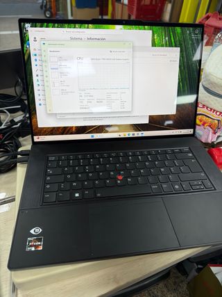 Portátil Lenovo Z13 R7-6850h 16/512 Pantalla tácti