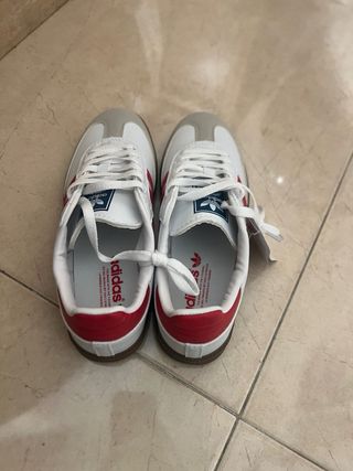 Adidas Samba Talla 40 Suela Plana Roja