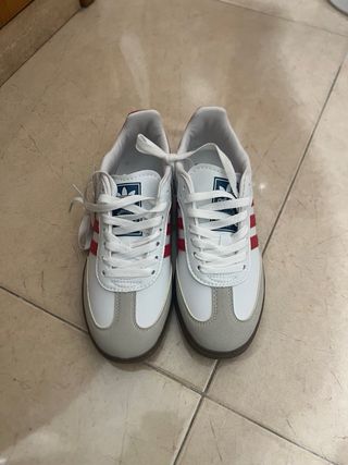 Adidas Samba Talla 40 Suela Plana Roja