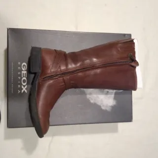 Stivali Geox marrone bambina